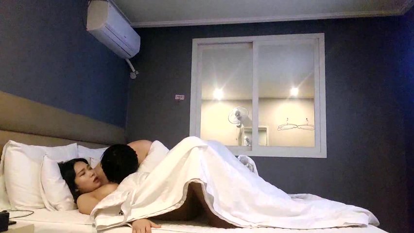大肚肥仔富二代约操极品身材纹身网红美女扛腿无套抽插漂亮美乳乱颤后入趴操冲刺内射高清720P原版无水印-蝌蚪窝|成人|91PORNY|九色